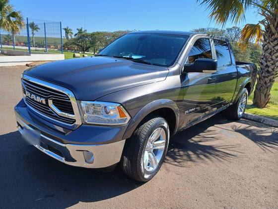 RAM 1500 5.7 V8 GASOLINA LIMITED CD 4X4 AUTOMÁTICO